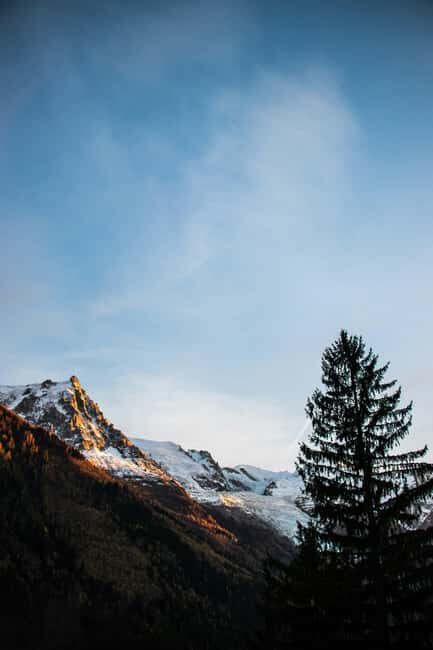 Chamonix: Hike and taste local products facing Mont Blanc - Frequently Asked Questions