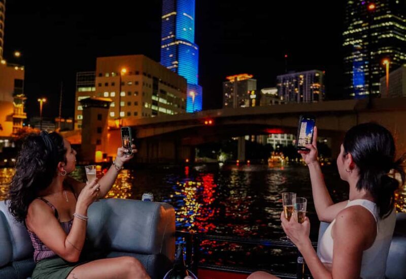 Champagne City Lights Boat Tour + Photoshoot (Semi Private) - Key Points