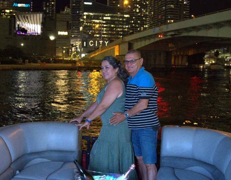 Champagne City Lights Boat Tour + Photoshoot (Semi Private) - Value and Pricing