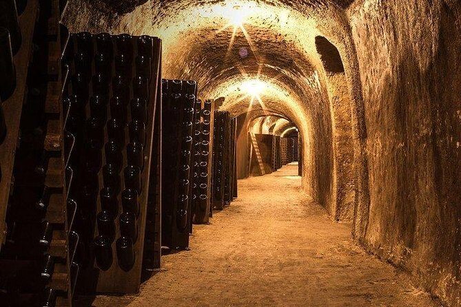 Champagne Lamiable: Traditional Tour & Tasting - Experience the Authentic Sparkle of Champagne at Lamiable