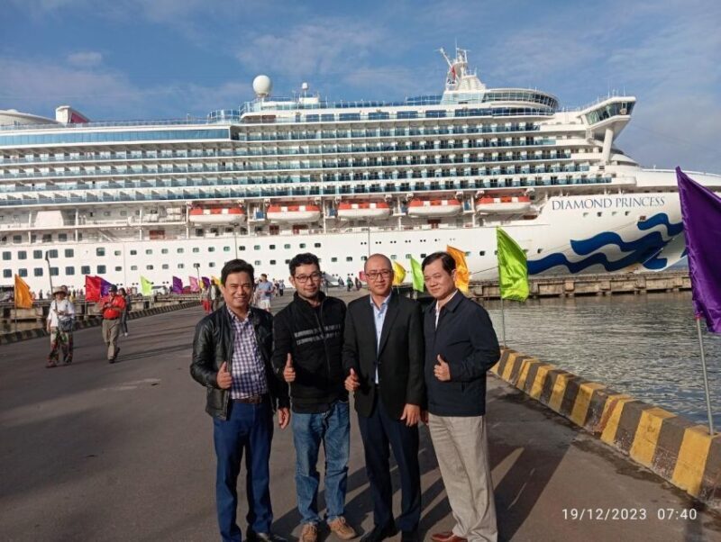 Chan May Port : Golden Bridge - Ba Na Hills Full Day Trip - Key Points