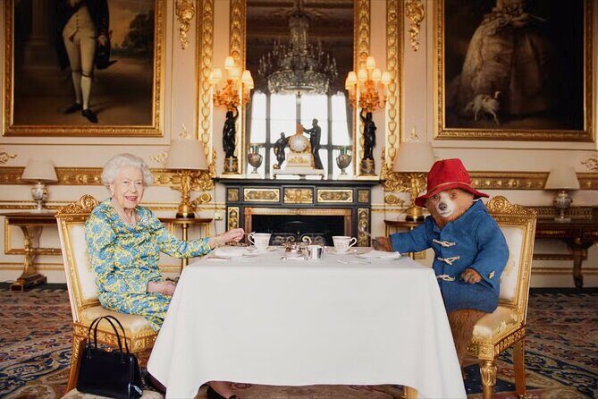 Changing of the Guard & Royal Food Tour with 10+ Tastings - FAQs