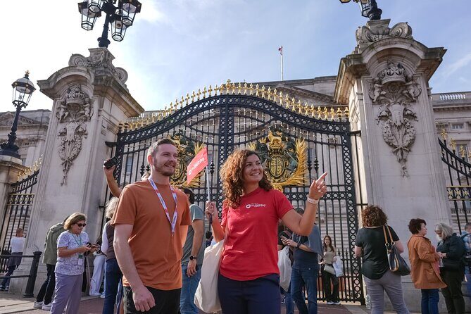 Changing of the Guard, Westminster Abbey & Tower of London Tour - The Iconic 10 Downing Street