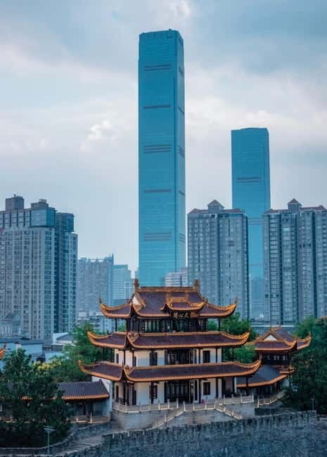 Changsha: Hunan Museum, Fan Painting Workshop & Night Market - Wenheyou Super Mall: A Retro Street Food Experience