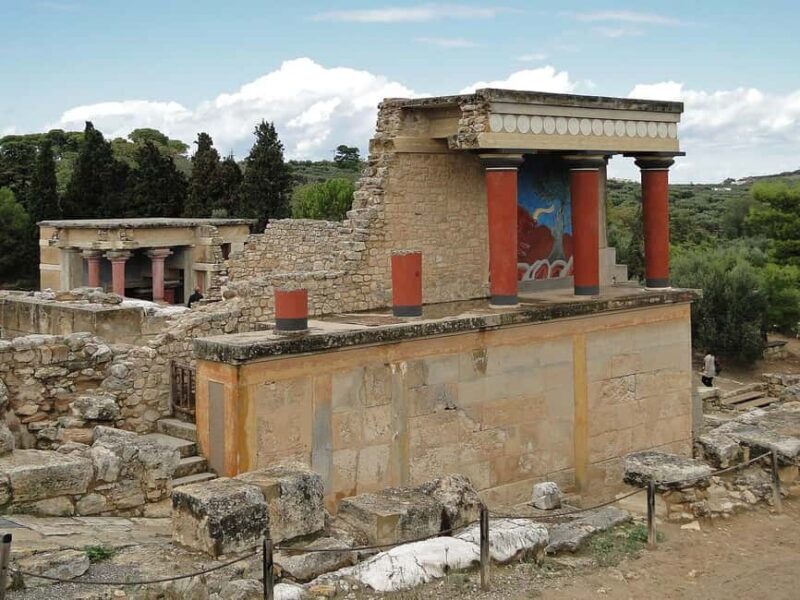 Chania: Knossos Palace - Archaeological museum! - Transportation and Logistics: Comfort and Caution