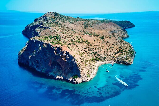 Chania: Private Day Catamaran Cruise with Swimming and Meal - FAQ