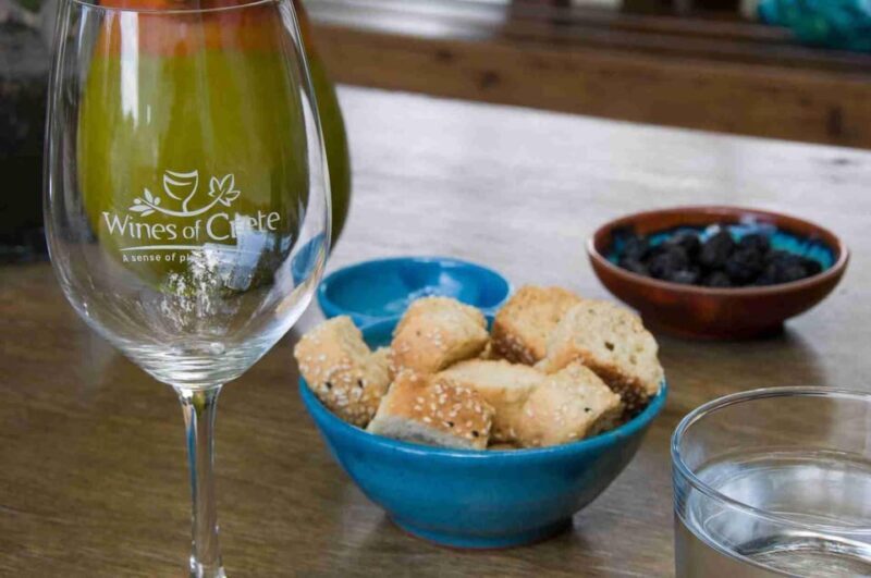 Chania Walking Food And Wine Night Tour - Key Points