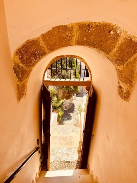 Chania:Elafonisi,Chrisoskalitisa & Sfinari Private Tour - Key Points