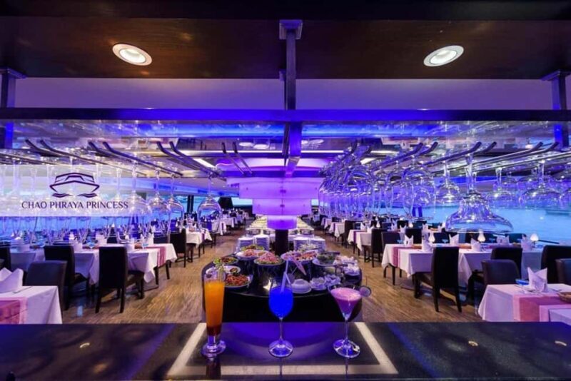 Chao Phraya Dinner Cruise with Private Transportation - Key Points