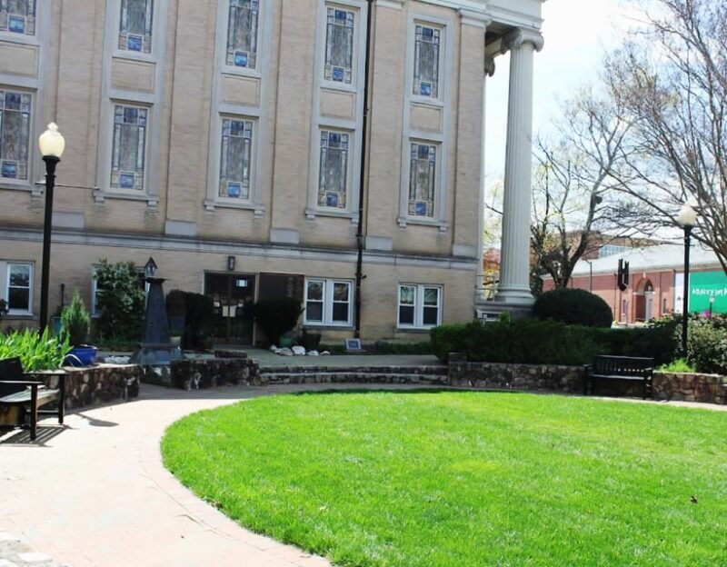 Chapel Hill Historic Churches Tour - FAQs