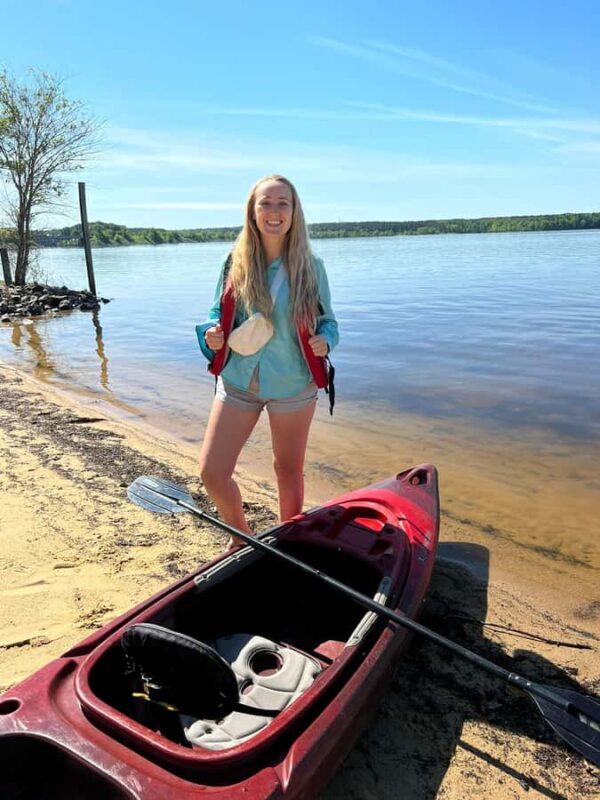 Chapel Hill: Jordan Lake Kayak Rental - Price and Value: A Simple, Affordable Escape