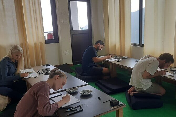 Charcoal Painting Workshop - Who This Tour Is Best For