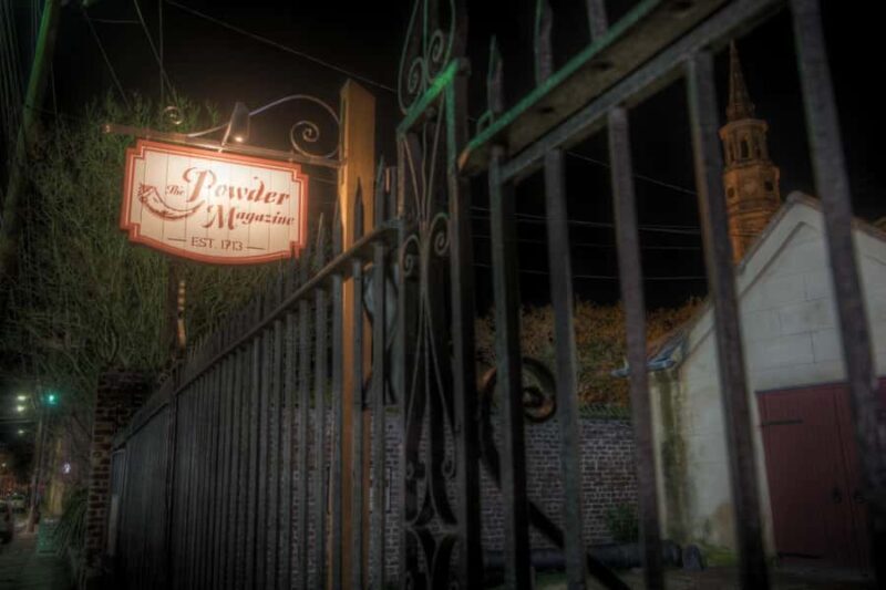 Charleston: Family-Friendly Ghostly Tales Walking Tour - The Guide: Knowledge and Delivery
