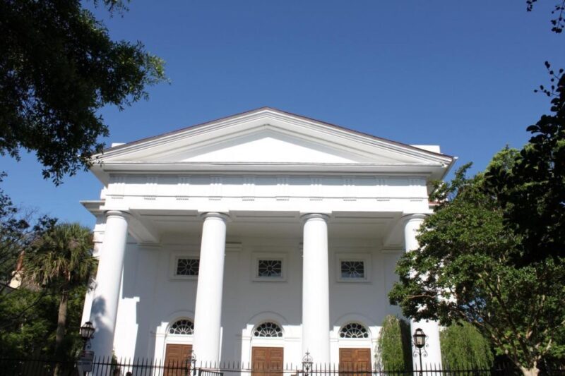 Charleston: Historic City Tour & Magnolia Plantation Combo - FAQs