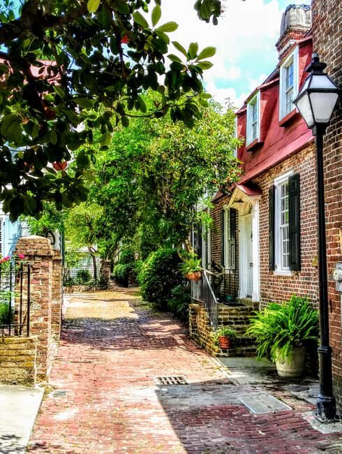 Charleston History Tour-Small Groups Only-History & Alleys - Detailed Breakdown of the Itinerary