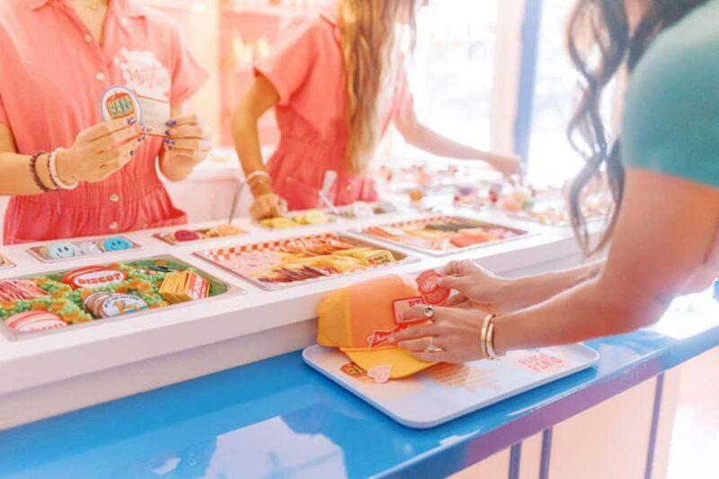 Charleston, SC: Build-Your-Own Trucker Hat Experience - Key Points