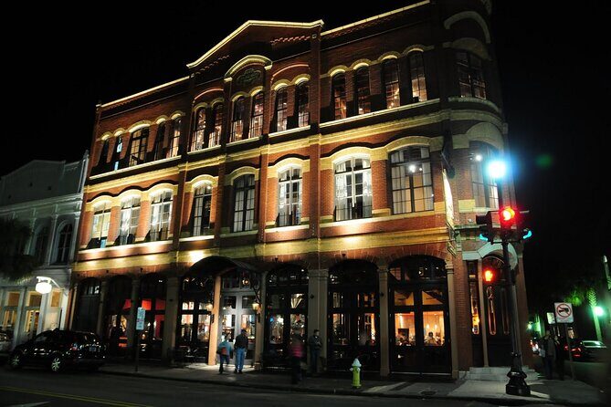 Charleston: Spirits & Spirits (Haunted Pub Crawl) - An In-Depth Look at the Haunted Pub Crawl in Charleston