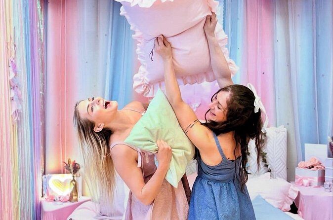 Charlotte Selfie Museum | Picture Project CLT Admission Ticket - Who Should Consider Visiting?