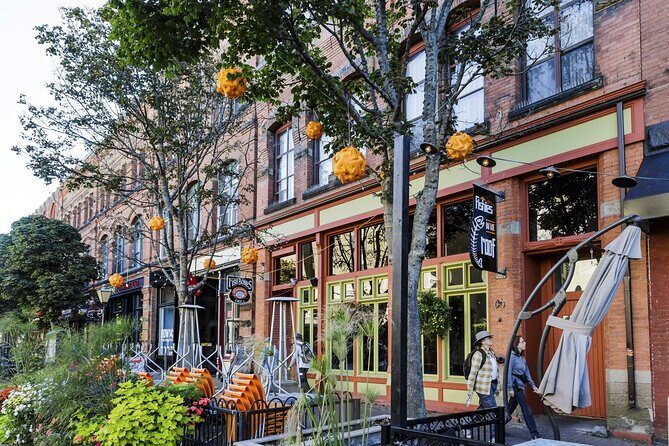 Charlottetown Bar Crawl Birthplace of Confederation - Key Points