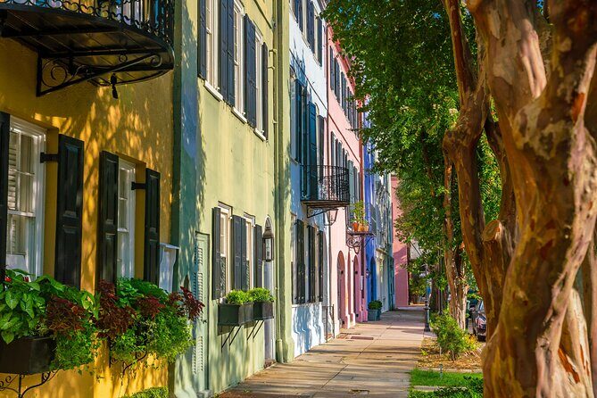 Charm of Charleston - Walk Through Time with a Charleston Native - Key Points