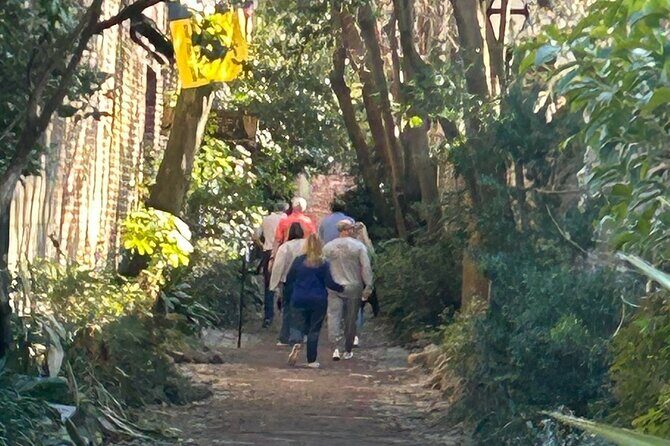 Charm of Charleston - Walk Through Time with a Charleston Native - FAQ