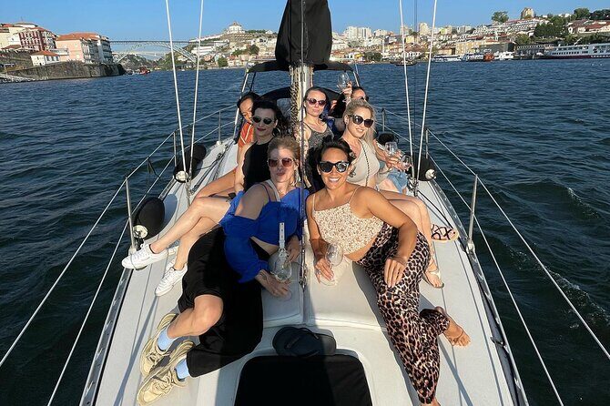 Charming tour of the Douro on a shared sailboat for up to 8 people - An In-Depth Look at the Douro Sailing Experience