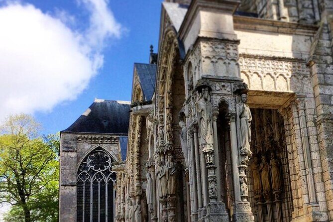 Chartres Cathedral 5 Hours Tour from Paris with Private Transport - The Return and Overall Value