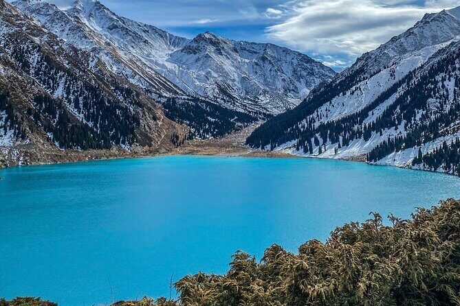Charyn Canyon Day Tour small group - A Deep Dive into the Charyn Canyon Day Tour
