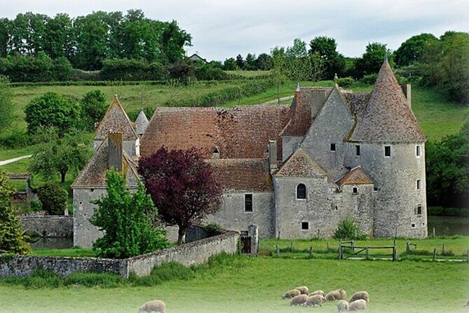 Château de Buranlure 1000 Years of History Heritage and Oenology - The Sum Up