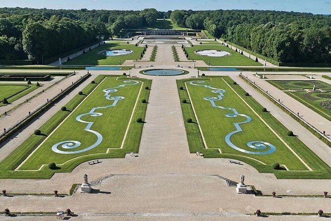 Chateau of Fontainebleau and Vaux le Vicomte 9-Hour Private Tour - Why Choose This Tour?