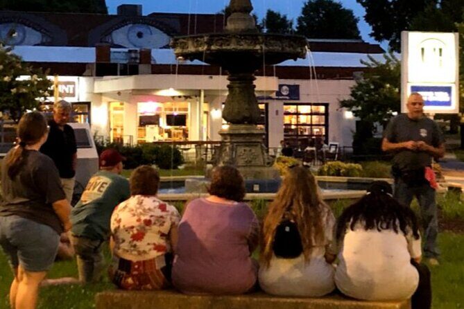 ChattaBOOga Ghost Walk Tour in Chattanooga - Who Should Consider This Tour?