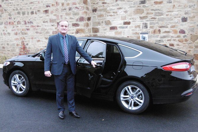 Chauffered driven car for one or several days (Rent minimum of 8 hours with a maximum of 25 kms per hour) - A Personal Touch to Exploring France: Chauffeured Car Service in Angers