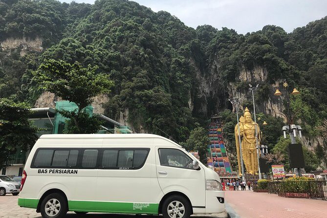 °Chauffeur: Kuala Lumpur to Singapore Transfer [Van] - An In-Depth Look at the Kuala Lumpur to Singapore Transfer Tour