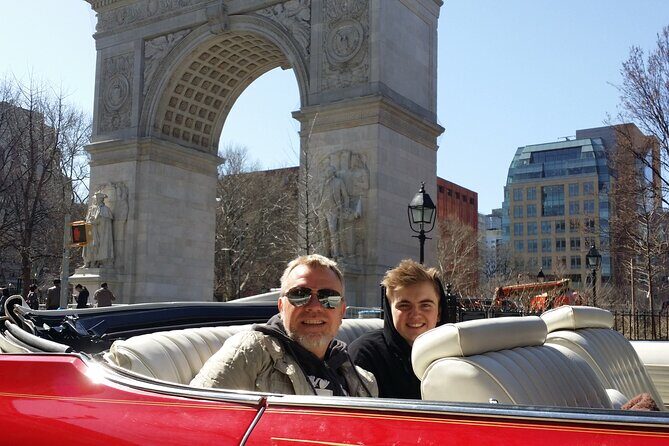 Chauffeured 2 hour Private Tour in a Dodge Challenger Convertible - Experience New York City from the Comfort of a Dodge Challenger Convertible