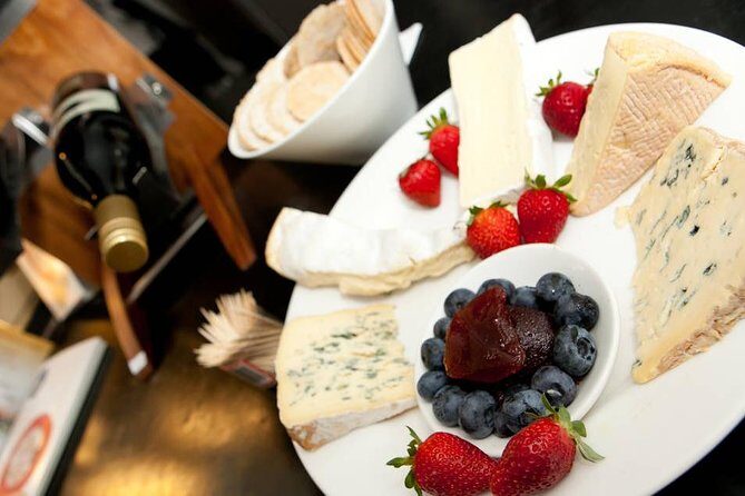 Chauffeured Cheese and Wine Tour with 3 Course Lunch - For 2 - FAQ