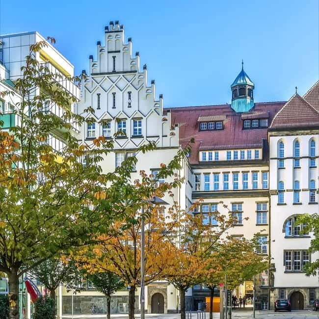 Chemnitz: Express Walk with a Local in 60 minutes - Practical Details for Travelers