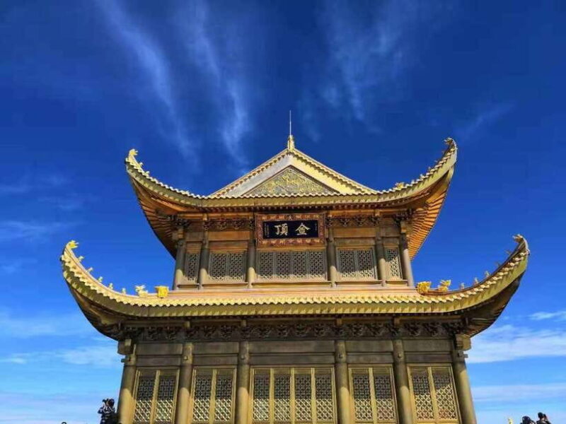 Chengdu: 5-Day Private Tour with Leshan and Mt.Emei - Discovering Chengdu: Pandas and Local Life