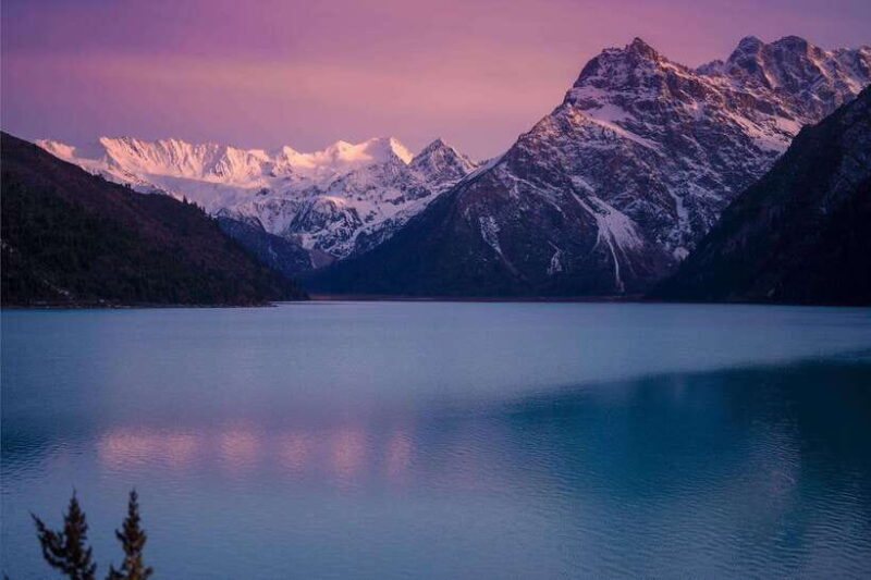 Chengdu & Jiuzhaigou Enchanted Landscapes Tour - Key Points