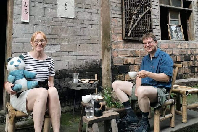 Chengdu Kung Fu Panda Tour Tai Chi, Martial Arts and Panda Base - FAQ