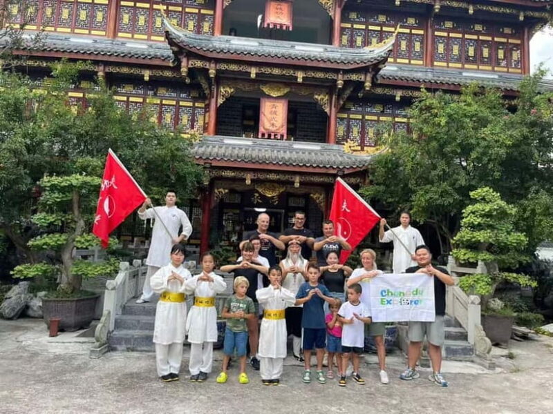 Chengdu: Kung Fu Panda Tour, Tai Chi,Martial Arts&Panda base - Key Points