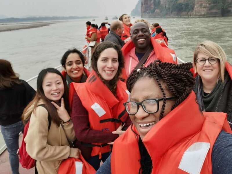 Chengdu: Leshan Buddha and Emeishan Guided 2-Day Trip - A Practical and Authentic 2-Day Tour in Southwestern China