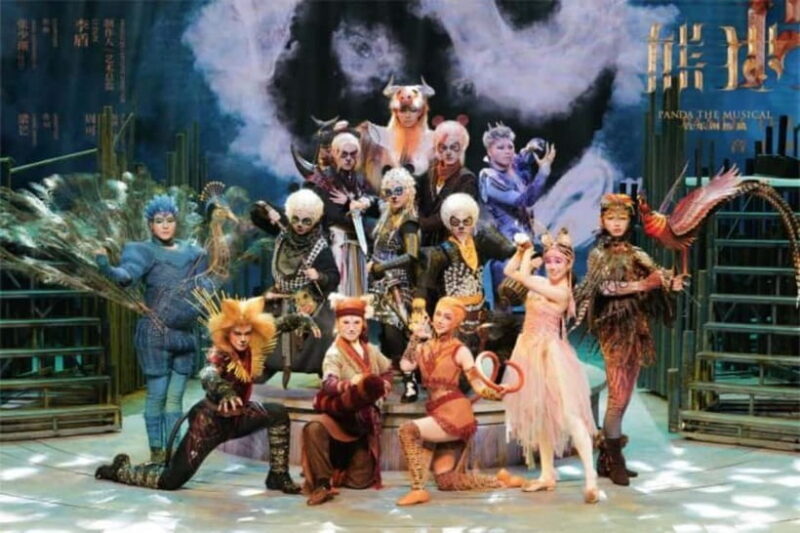 Chengdu: Panda Research Base Ticket or Volunteer Day Trip - Key Points