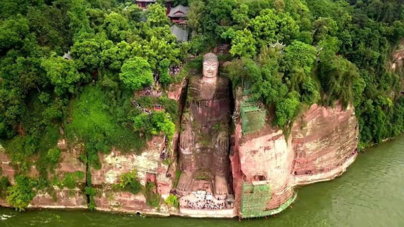 Chengdu: Private Day Tour to the Leshan Giant Buddha - Who Should Consider This Tour?