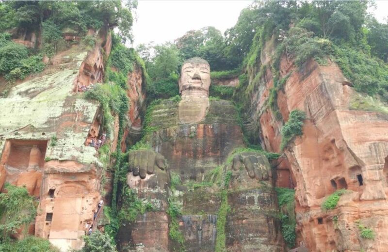 Chengdu Private Tour of Leshan Buddha and Panda Base - Frequently Asked Questions