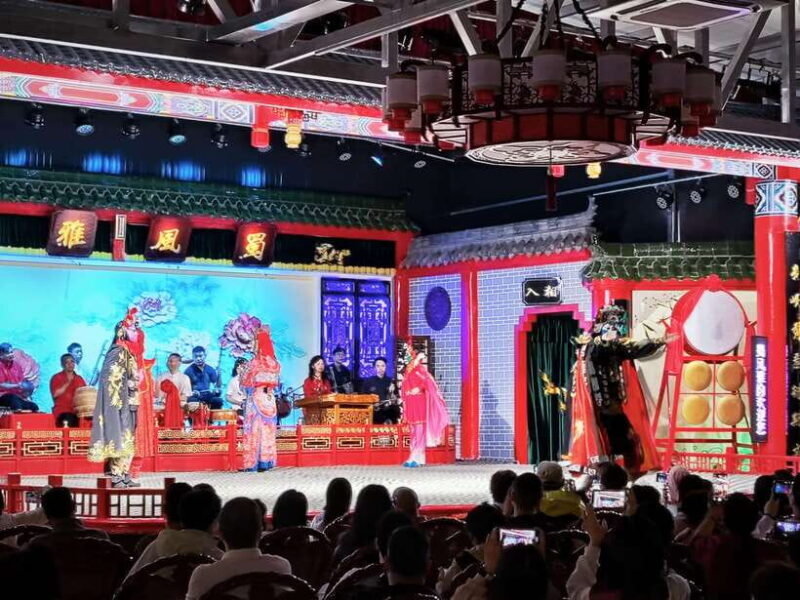 Chengdu: Shu Feng Ya Yun Sichuan Opera House Tickets Booking - Key Points