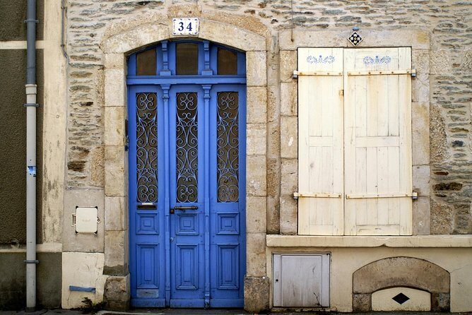 Cherbourg Like a Local: Customized Private Tour - Key Points