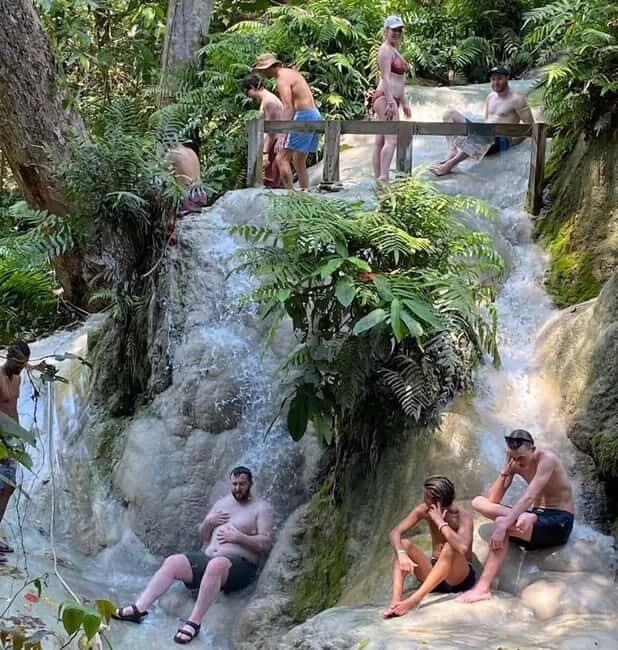 Chiang Mai: Afternoon Bua Tong Sticky Waterfall by Red Taxi - Detailed Breakdown of the Experience