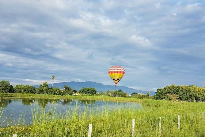 Chiang Mai Balloon Adventure: Classic Basket Balloon Ride - An In-Depth Look at the Chiang Mai Balloon Adventure
