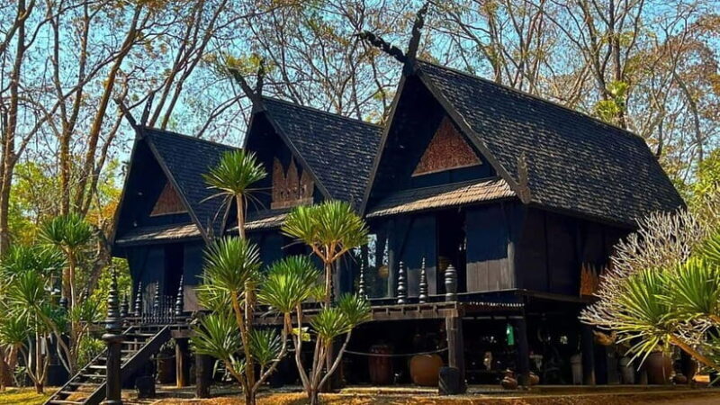 Chiang Mai: Chiang Rai Temples, Golden Triangle & Boat Tour - Key Points