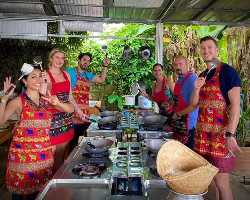 Chiang Mai: Cooking Class, Market & Thai Herbs Garden Tour - Who Should Consider This Tour?